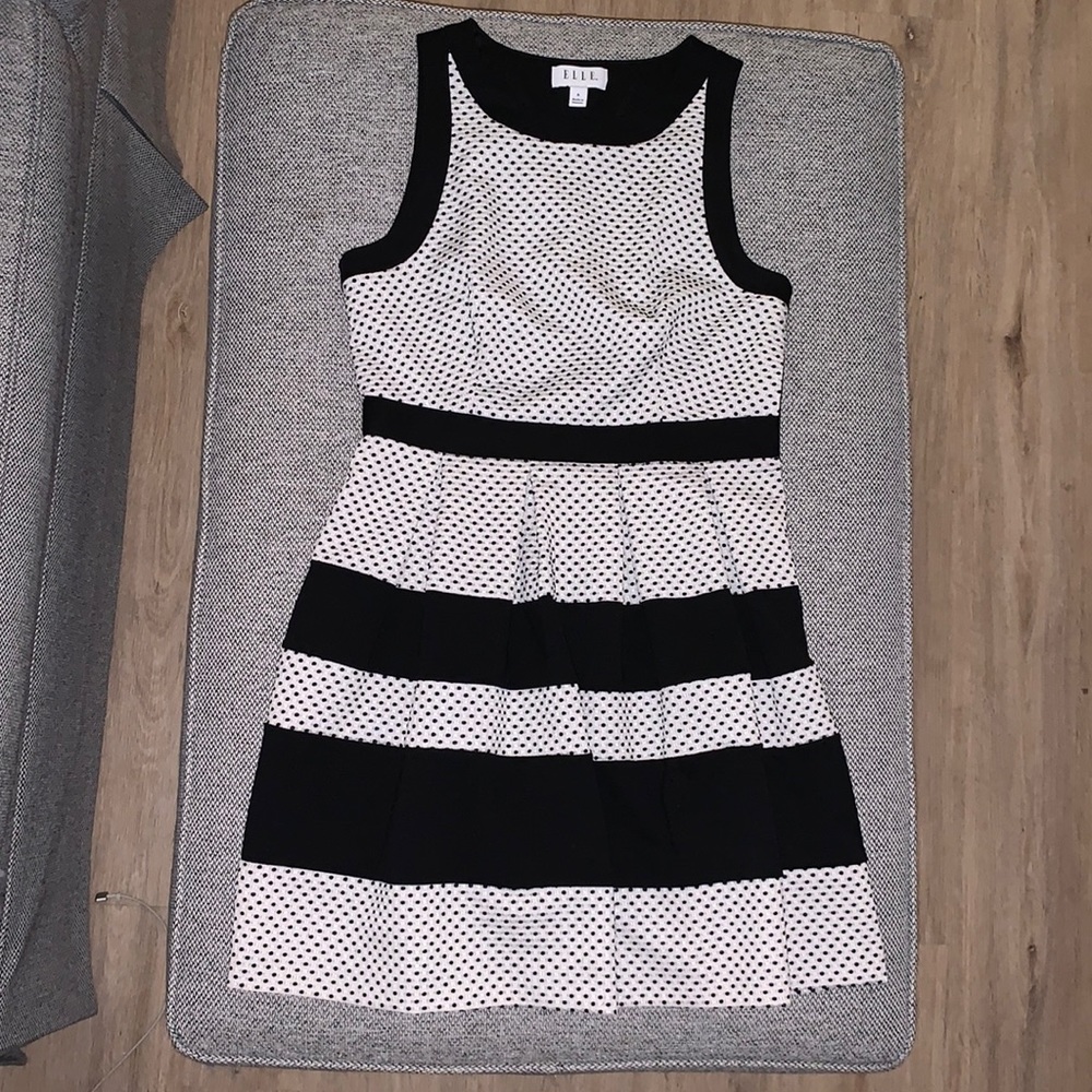 ELLE polka dot dress 🖤🤍